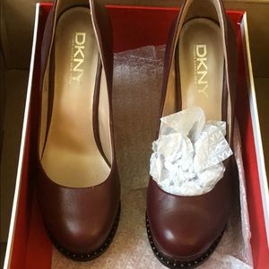 DKNY burgundy high heels 38.5/8